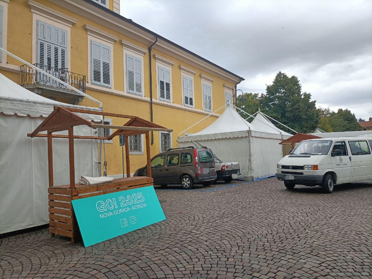 Copertina per Gusti di Frontiera riparte, 327 stand e 120 volontari alla festa di Gorizia